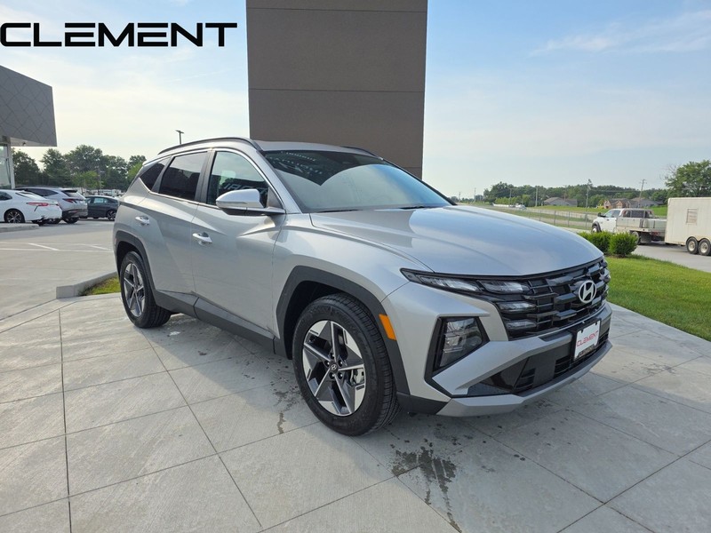 Hyundai Tucson Vehicle Full-screen Gallery Image 5