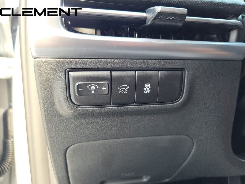 Hyundai Tucson Vehicle Full-screen Gallery Image 13