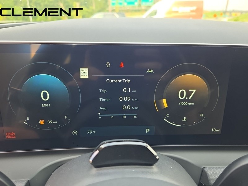 Hyundai Tucson Vehicle Full-screen Gallery Image 18