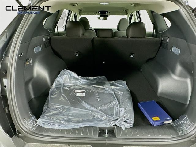 Hyundai Tucson Vehicle Full-screen Gallery Image 9