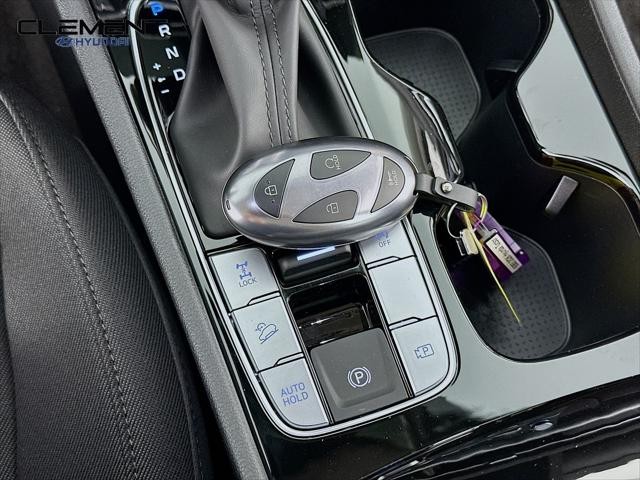 Hyundai Tucson Vehicle Full-screen Gallery Image 20