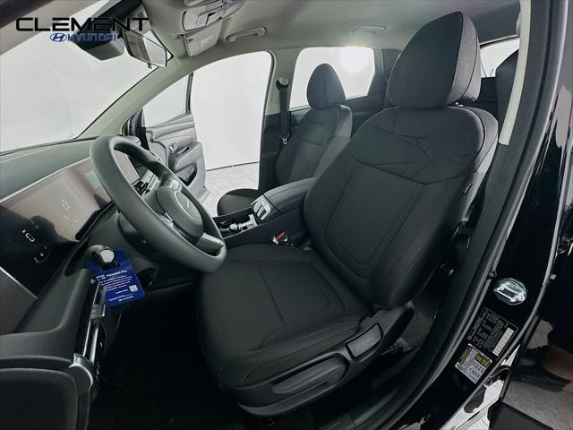 Hyundai Tucson Vehicle Full-screen Gallery Image 24