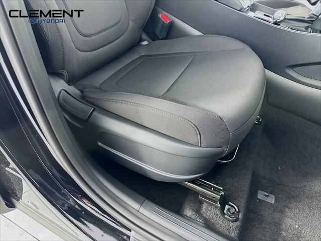 Hyundai Tucson Vehicle Full-screen Gallery Image 27