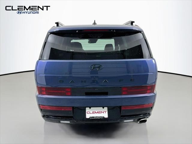 Hyundai Santa Fe Vehicle Full-screen Gallery Image 7