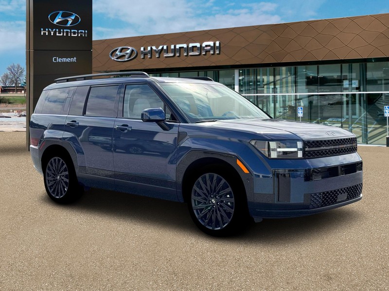 Hyundai Santa Fe Vehicle Full-screen Gallery Image 10