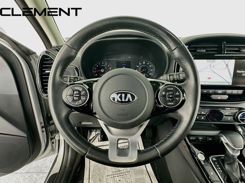 Kia Soul Vehicle Image 14