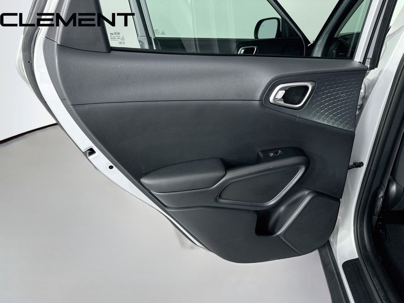 Kia Soul Vehicle Image 32