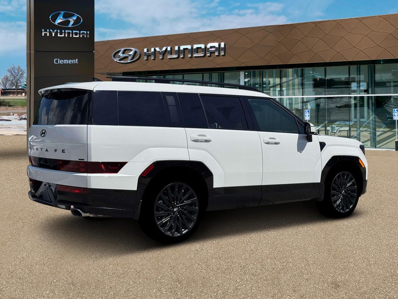 Hyundai Santa Fe Vehicle Full-screen Gallery Image 8