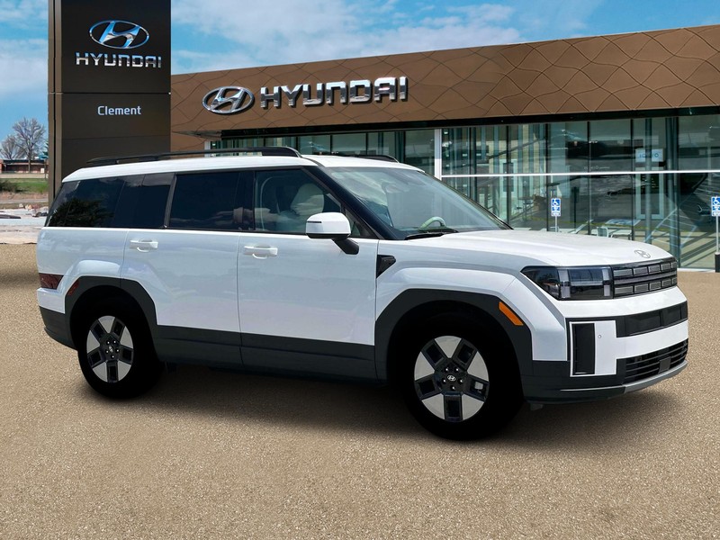 Hyundai Santa Fe Hybrid Vehicle Full-screen Gallery Image 10