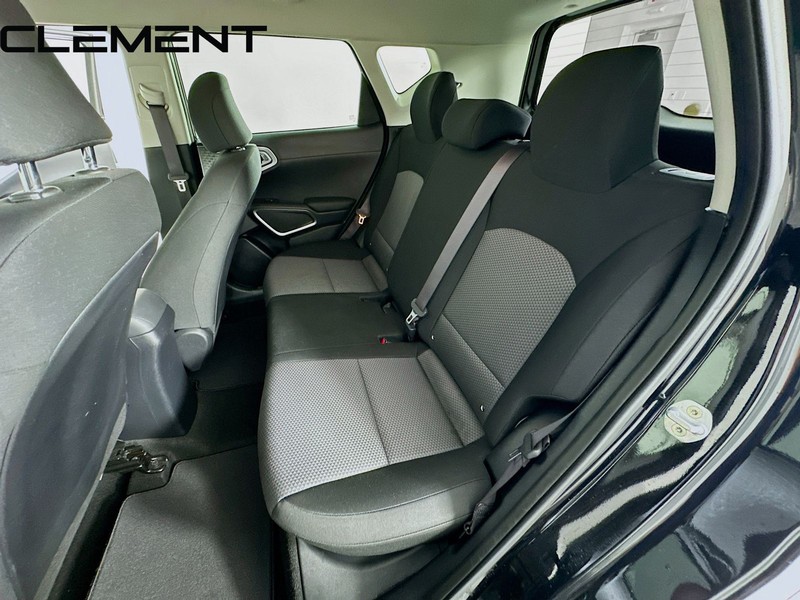 Kia Soul Vehicle Full-screen Gallery Image 30
