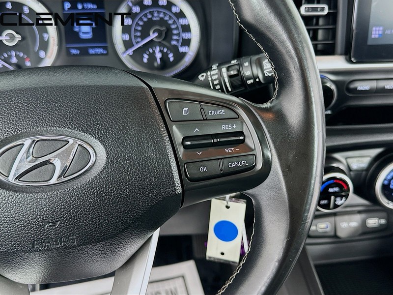 Hyundai Venue Vehicle Image 17
