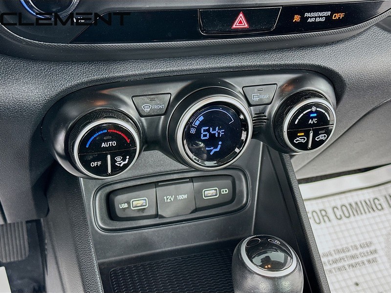 Hyundai Venue Vehicle Image 22