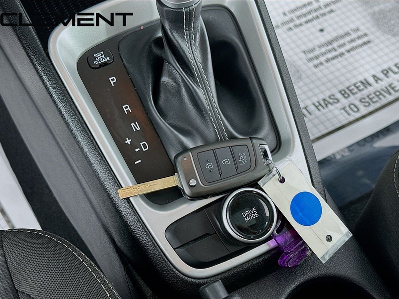 Hyundai Venue Vehicle Image 23