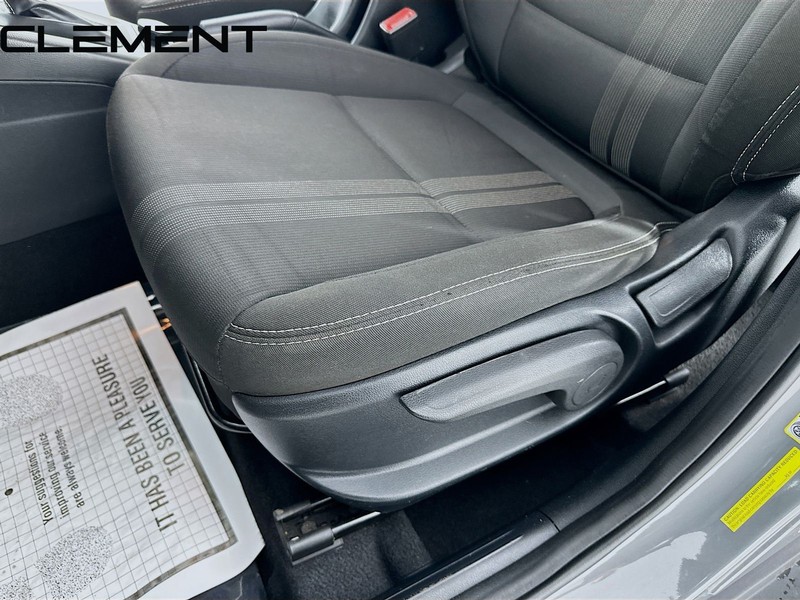 Hyundai Venue Vehicle Image 28