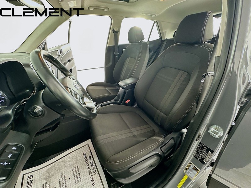 Hyundai Venue Vehicle Image 29
