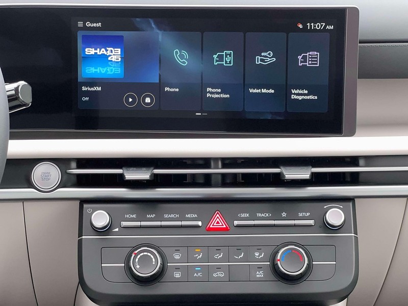 Hyundai Tucson Vehicle Full-screen Gallery Image 19