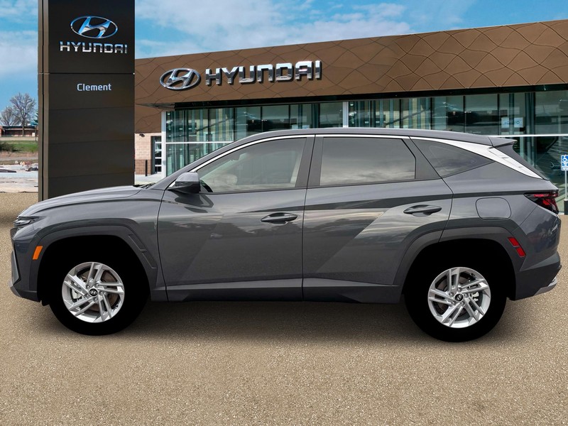 Hyundai Tucson Vehicle Full-screen Gallery Image 3