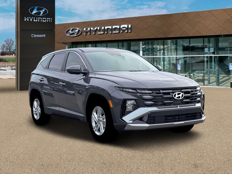Hyundai Tucson Vehicle Full-screen Gallery Image 11
