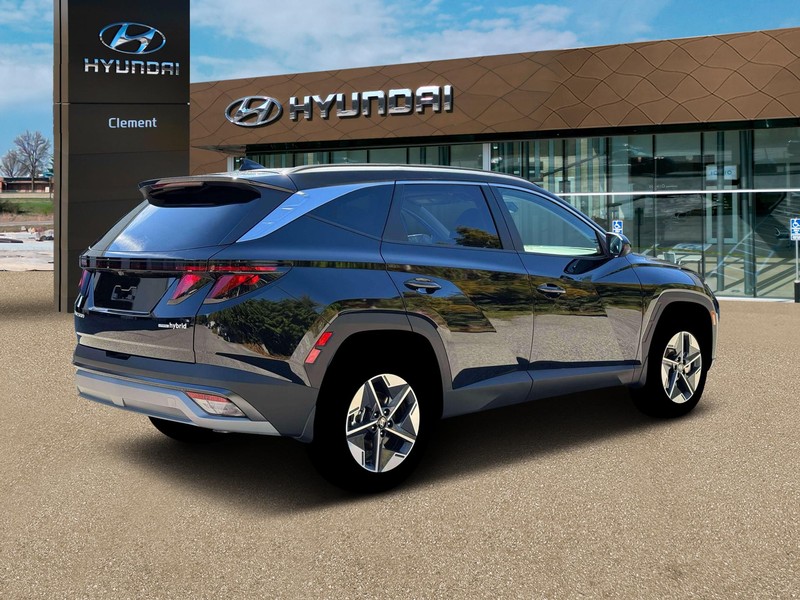 Hyundai Tucson Hybrid Vehicle Full-screen Gallery Image 8