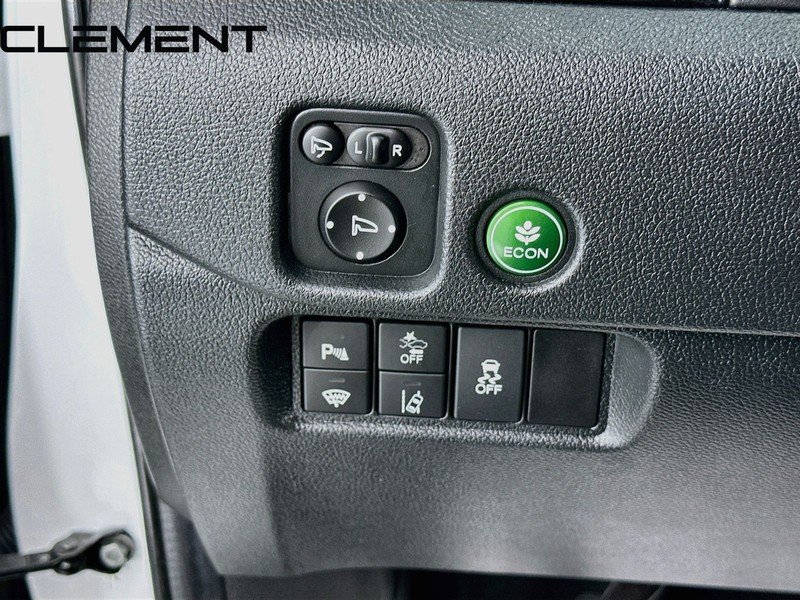 Honda Passport Vehicle Full-screen Gallery Image 13