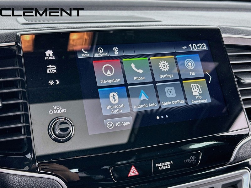 Honda Passport Vehicle Full-screen Gallery Image 19