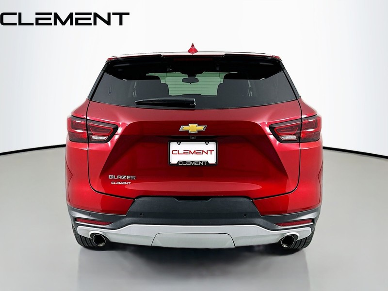 Chevrolet Blazer Vehicle Image 08