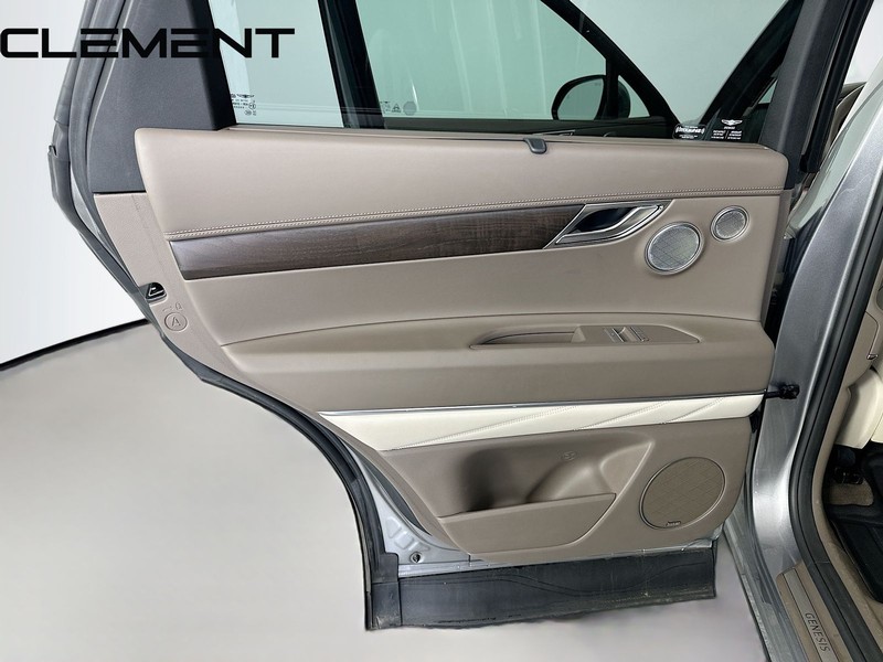 Genesis GV80 Vehicle Image 33