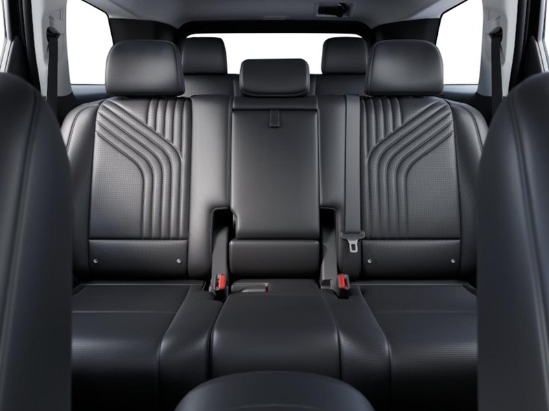 Hyundai Palisade Hybrid Vehicle Full-screen Gallery Image 14