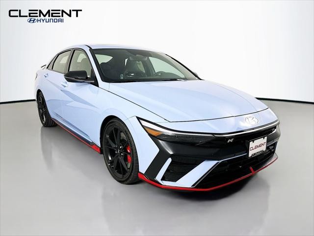 Hyundai Elantra N Vehicle Full-screen Gallery Image 3