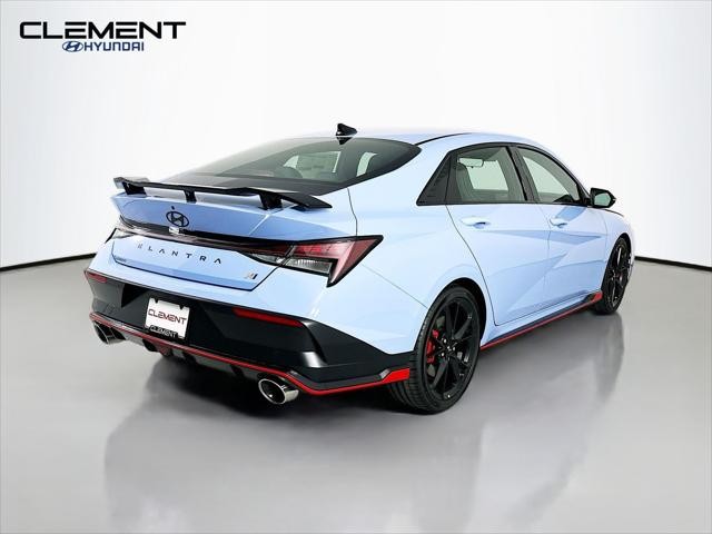 Hyundai Elantra N Vehicle Full-screen Gallery Image 6