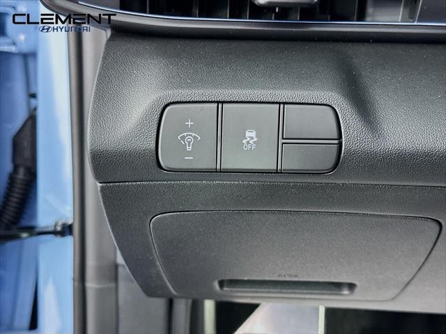 Hyundai Elantra N Vehicle Full-screen Gallery Image 12