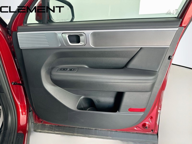 Hyundai Santa Fe Vehicle Image 35