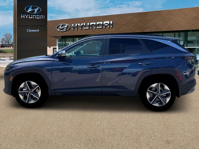 Hyundai Tucson Vehicle Full-screen Gallery Image 3