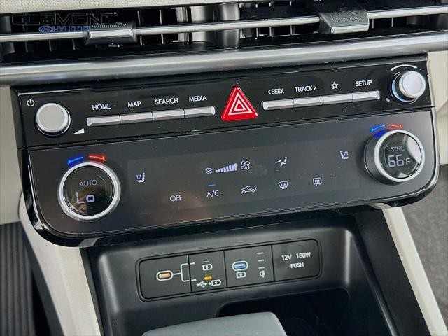 Hyundai Tucson Vehicle Full-screen Gallery Image 19