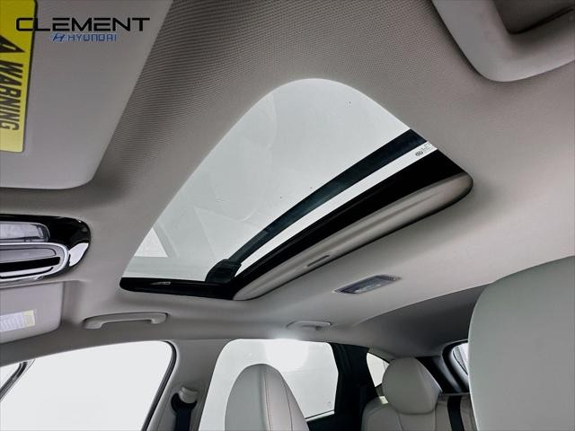 Hyundai Tucson Vehicle Full-screen Gallery Image 22