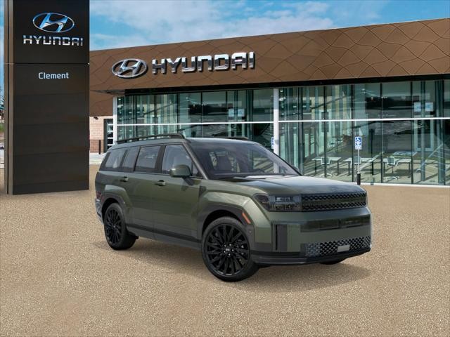 Hyundai Santa Fe Vehicle Full-screen Gallery Image 2