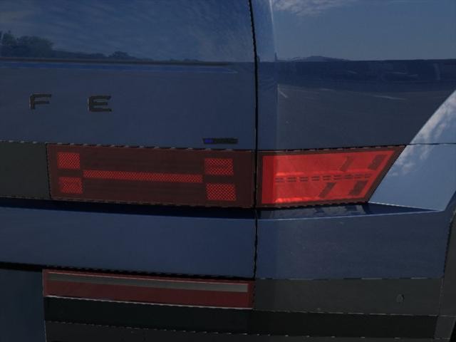 Hyundai Santa Fe Vehicle Full-screen Gallery Image 10
