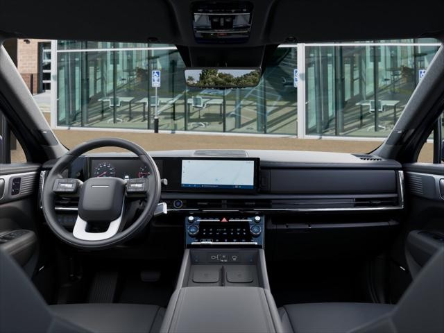 Hyundai Santa Fe Vehicle Full-screen Gallery Image 11