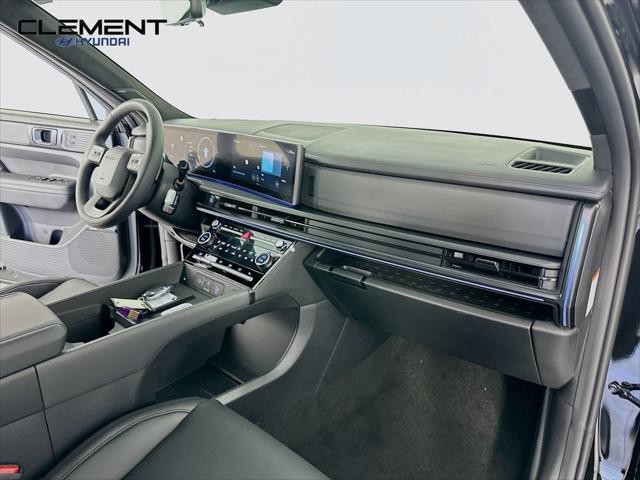 Hyundai Santa Fe Hybrid Vehicle Full-screen Gallery Image 31