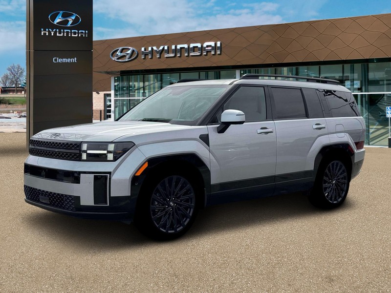 Hyundai Santa Fe Vehicle Full-screen Gallery Image 2