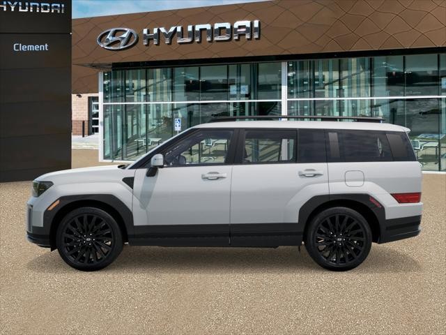 Hyundai Santa Fe Vehicle Full-screen Gallery Image 3