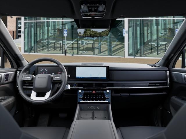 Hyundai Santa Fe Vehicle Full-screen Gallery Image 11