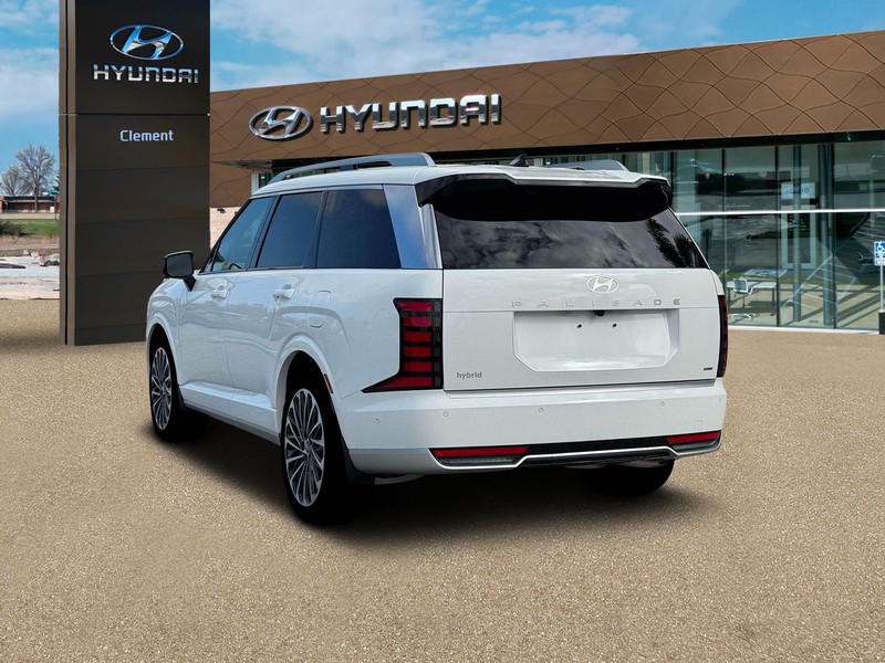 Hyundai Palisade Hybrid Vehicle Full-screen Gallery Image 5