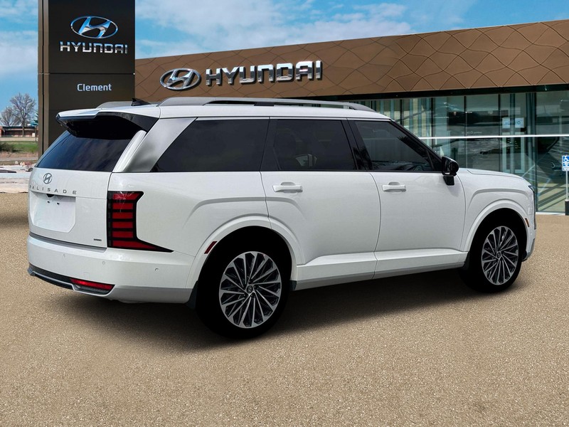 Hyundai Palisade Hybrid Vehicle Full-screen Gallery Image 8