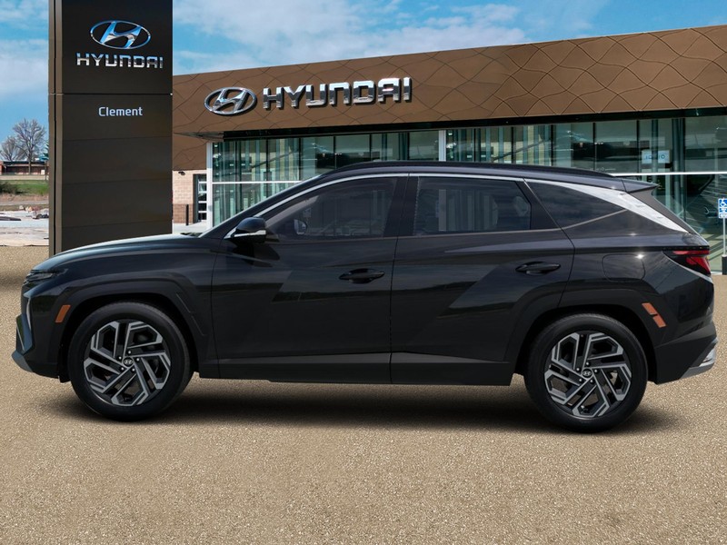 Hyundai Tucson Vehicle Full-screen Gallery Image 3