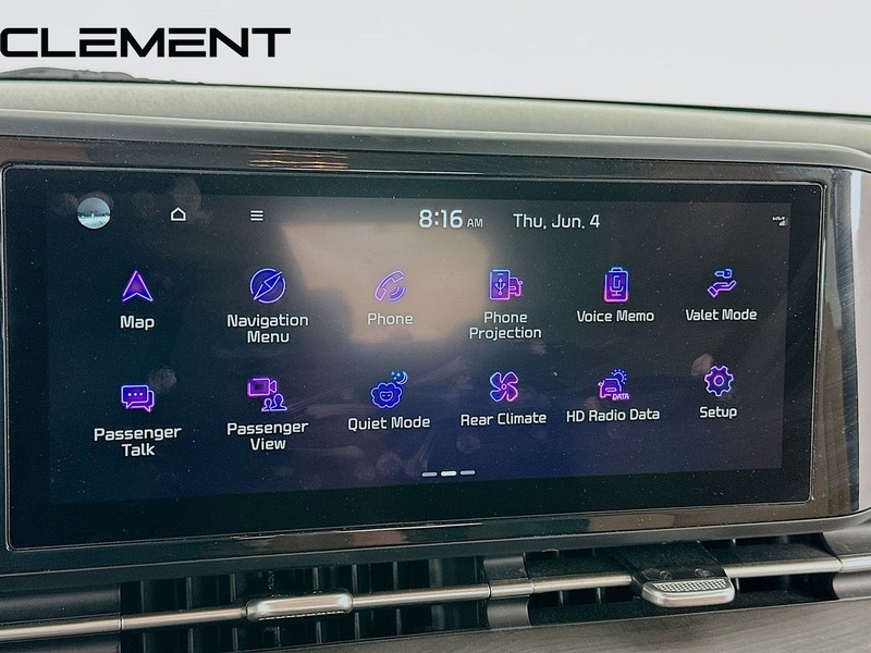 Kia Carnival Vehicle Image 19
