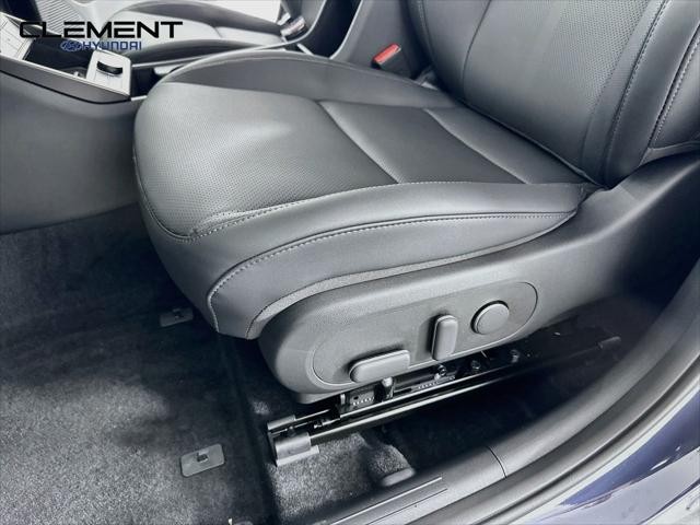 Hyundai Kona Vehicle Full-screen Gallery Image 24