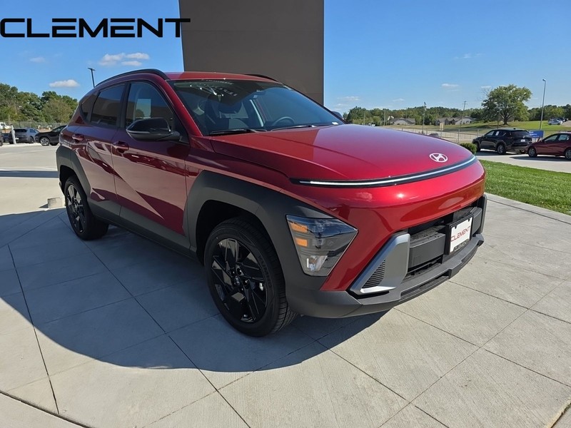 Hyundai Kona Vehicle Full-screen Gallery Image 5