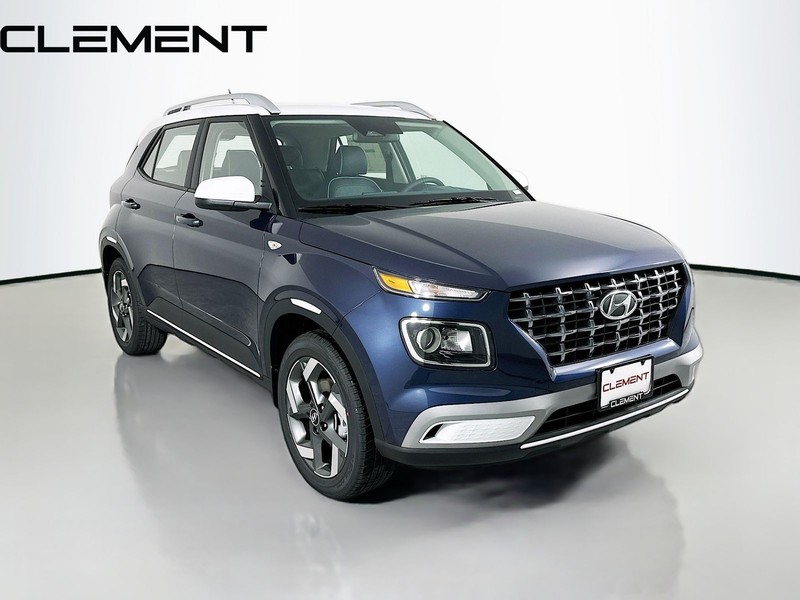 Hyundai Venue Vehicle Full-screen Gallery Image 5