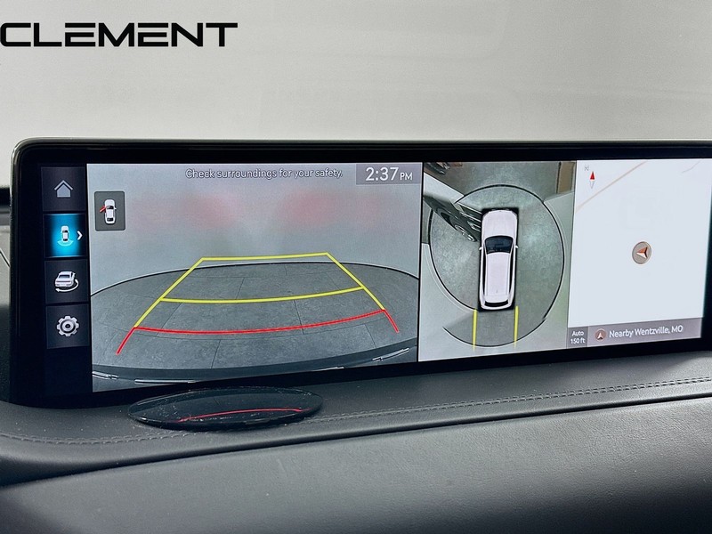 Genesis GV80 Vehicle Full-screen Gallery Image 20